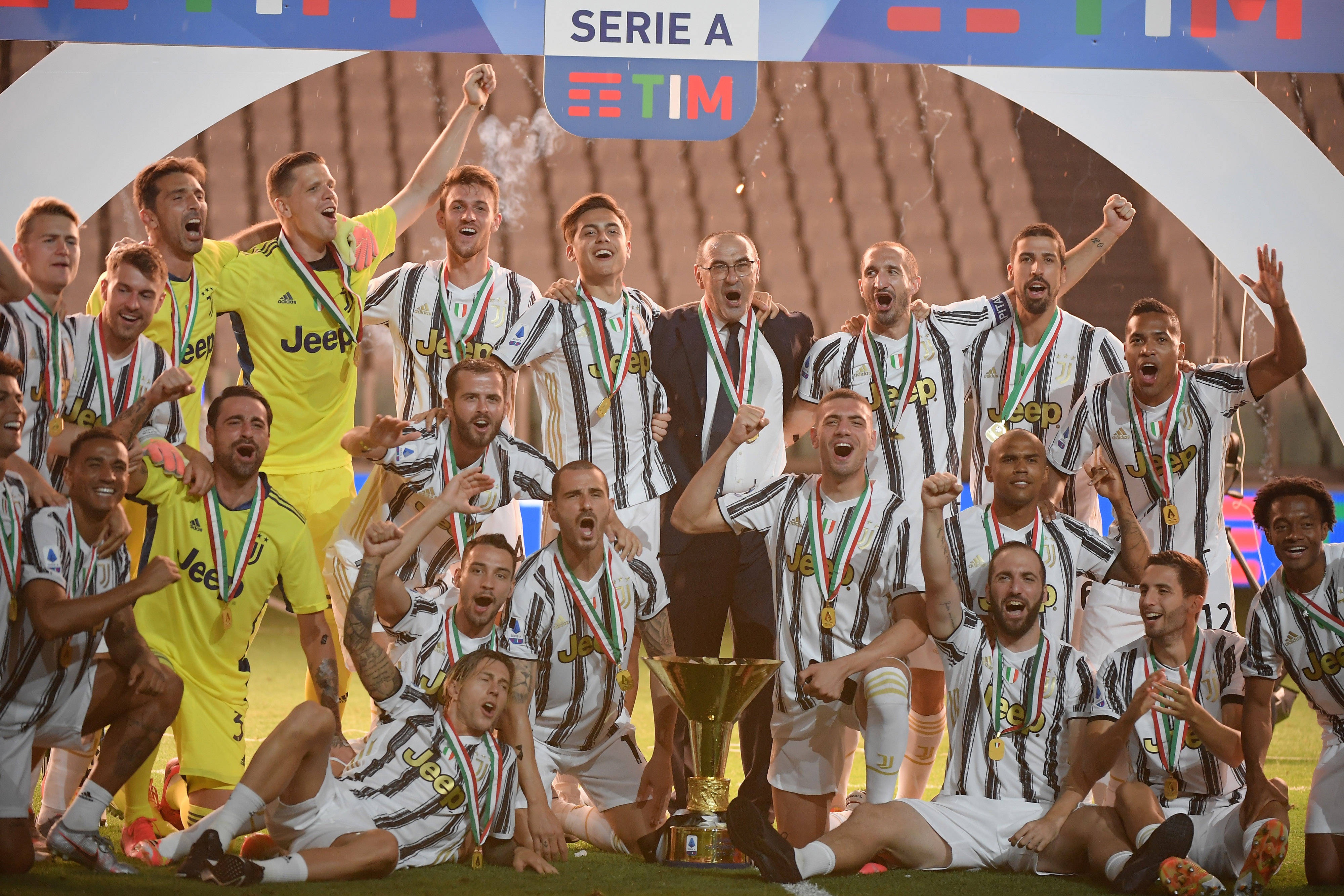 加全面地了 加全面地了