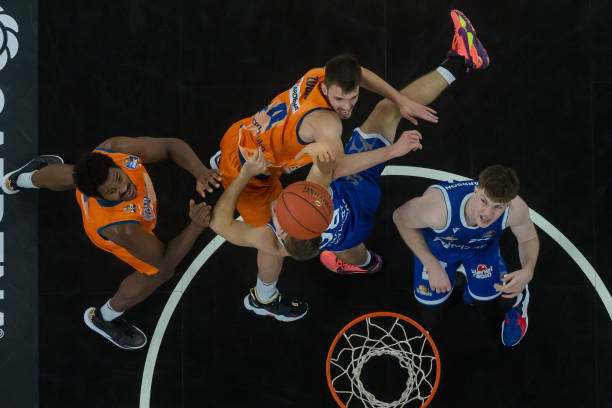 抢断不仅仅 抢断不仅仅